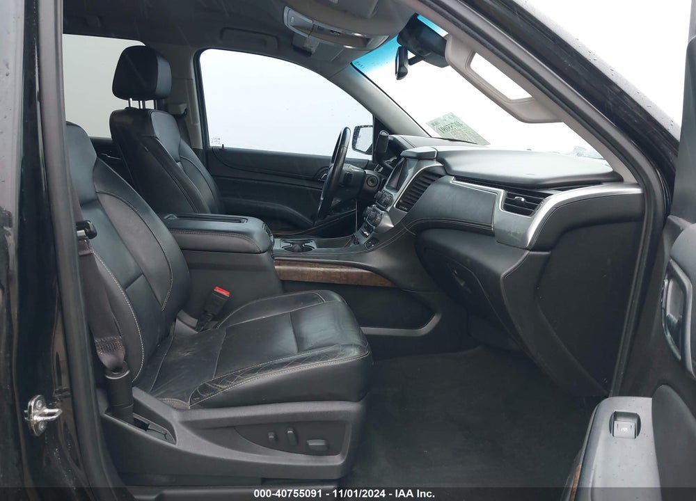 2017 CHEVROLET SUBURBAN LT VIN: 1GNSKHKC7HR206424