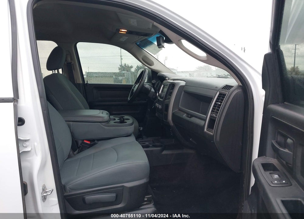 2016 RAM 2500 TRADESMAN VIN: 3C6UR5HLXGG211707