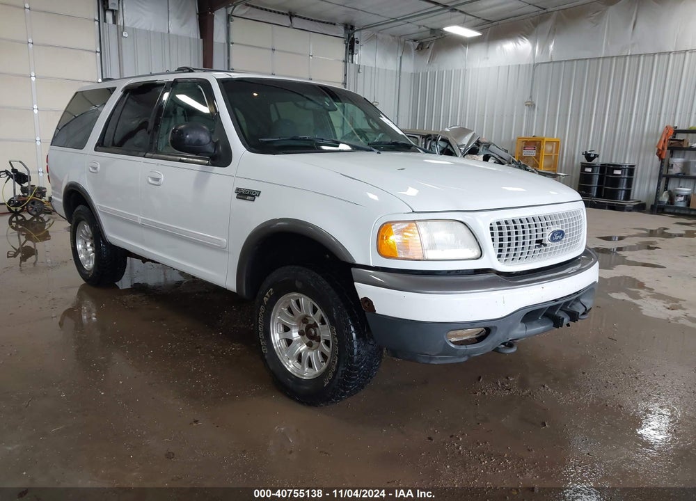 2000 FORD EXPEDITION XLT VIN: 1FMRU1667YLB86655