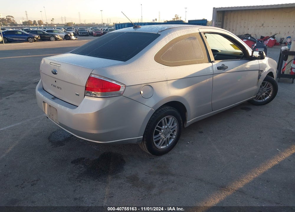 2008 FORD FOCUS SE/SES VIN: 1FAHP33N88W194198