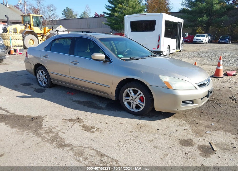 2007 HONDA ACCORD 2.4 EX VIN: 1HGCM56757A083272