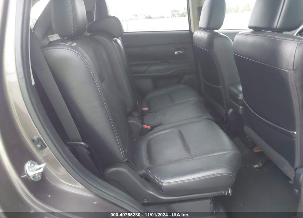 2016 MITSUBISHI OUTLANDER SEL VIN: JA4AD3A37GZ047917