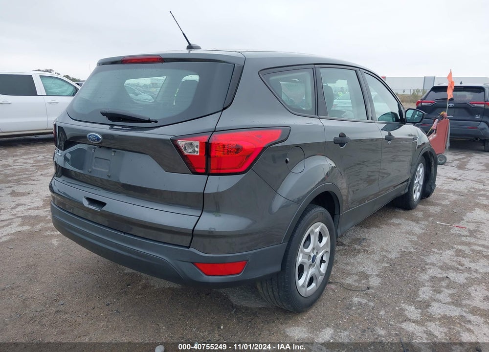 2019 FORD ESCAPE S VIN: 1FMCU0F71KUB85768