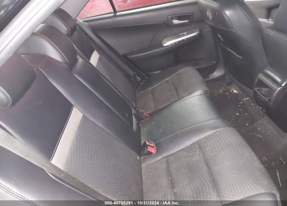 2013 TOYOTA CAMRY SE VIN: 4T1BF1FK5DU672040