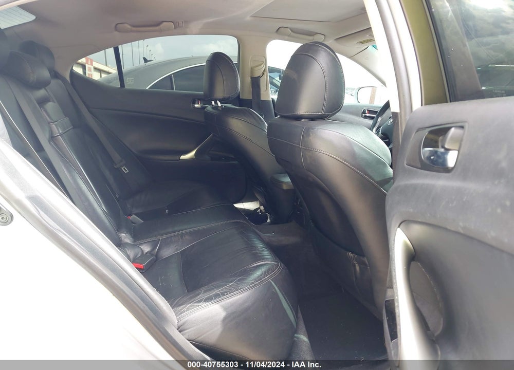 2011 LEXUS IS 250 VIN: JTHBF5C29B5137802