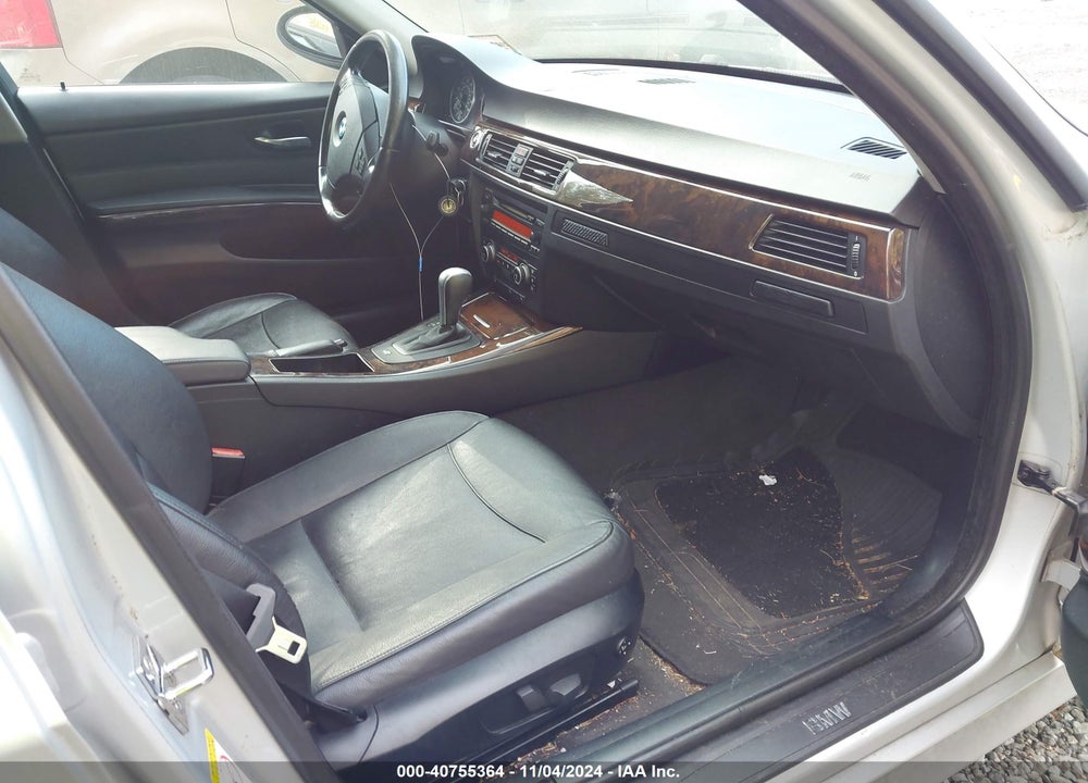 2007 BMW 328XI VIN: WBAVC93557KX54127