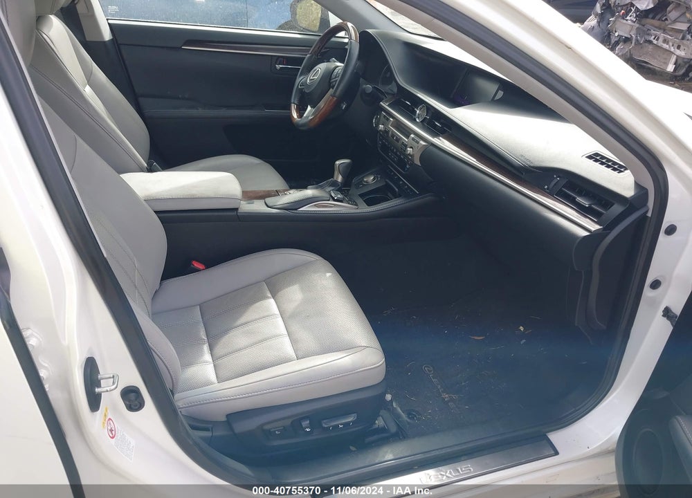 2017 LEXUS ES 350 VIN: 58ABK1GG9HU061433