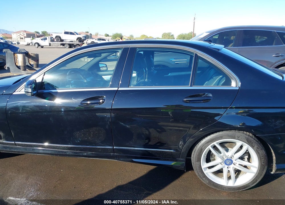 2012 MERCEDES-BENZ C 300 LUXURY 4MATIC/SPORT 4MATIC VIN: WDDGF8BB9CR224142
