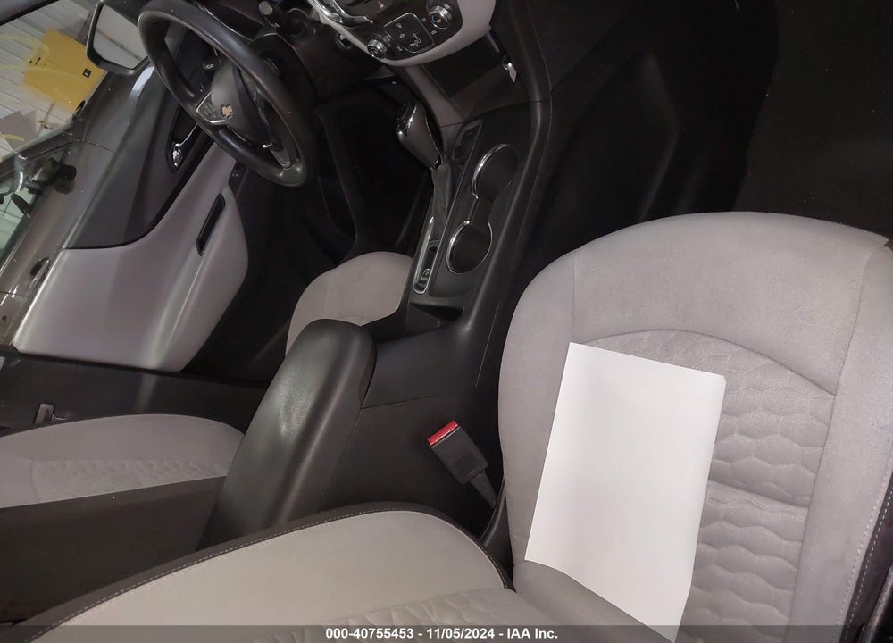 2019 CHEVROLET EQUINOX LS VIN: 2GNAXSEV1K6183202