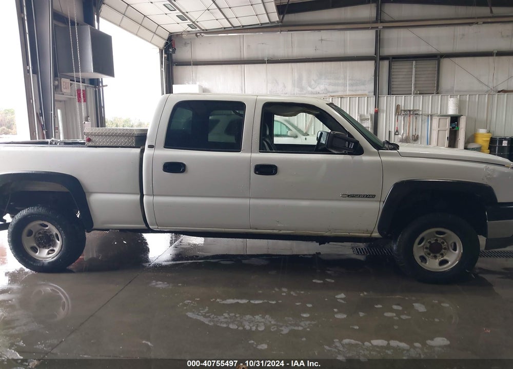 2003 CHEVROLET SILVERADO 2500HD VIN: 1GCHK23U73F107491