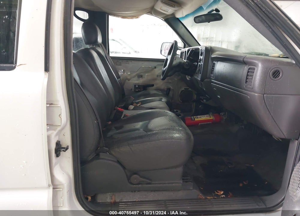 2003 CHEVROLET SILVERADO 2500HD VIN: 1GCHK23U73F107491