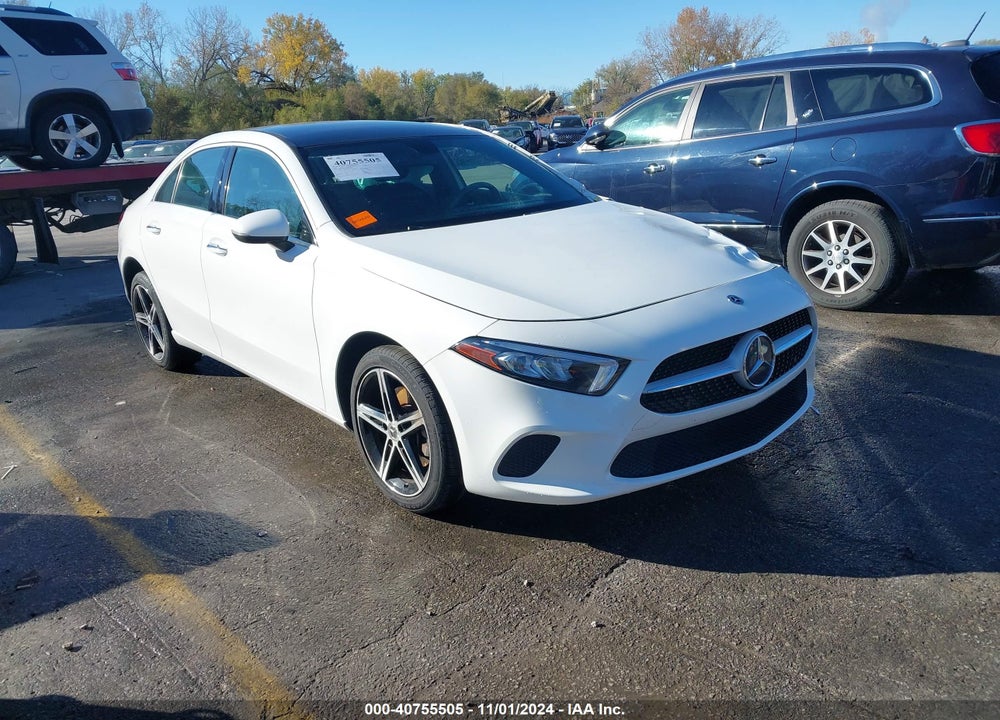 2019 MERCEDES-BENZ A 220 4MATIC VIN: WDD3G4FB4KW025207