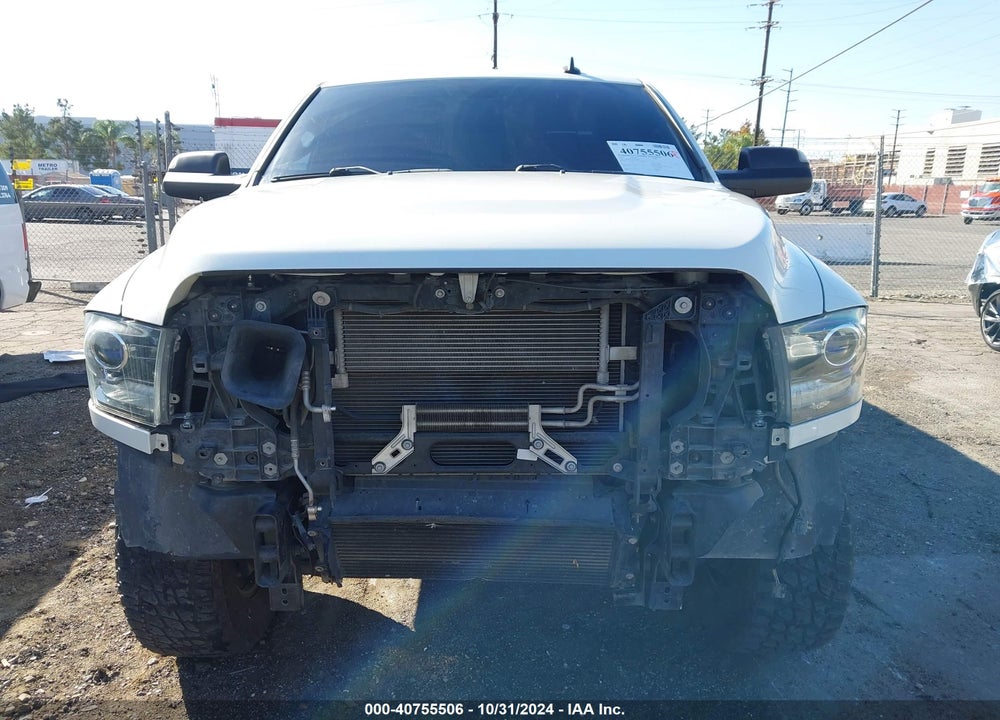 2016 RAM 2500 VIN: 3C6UR5FL6GG369366