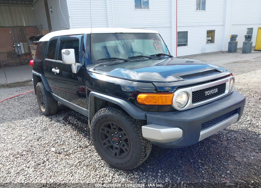 2008 TOYOTA FJ CRUISER VIN: JTEBU11F58K041144