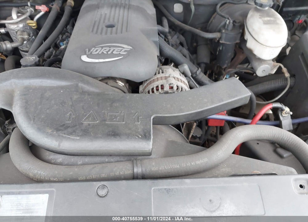 2003 CHEVROLET TAHOE LS VIN: 1GNEK13V13J294026