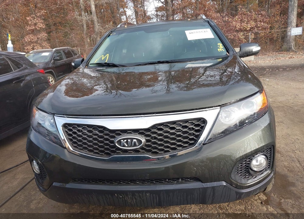 2011 KIA SORENTO EX V6 VIN: 5XYKUDA25BG114867