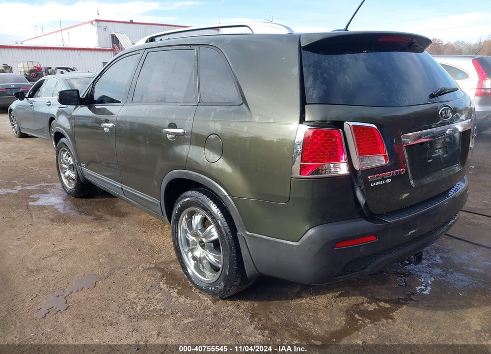 2011 KIA SORENTO EX V6 VIN: 5XYKUDA25BG114867