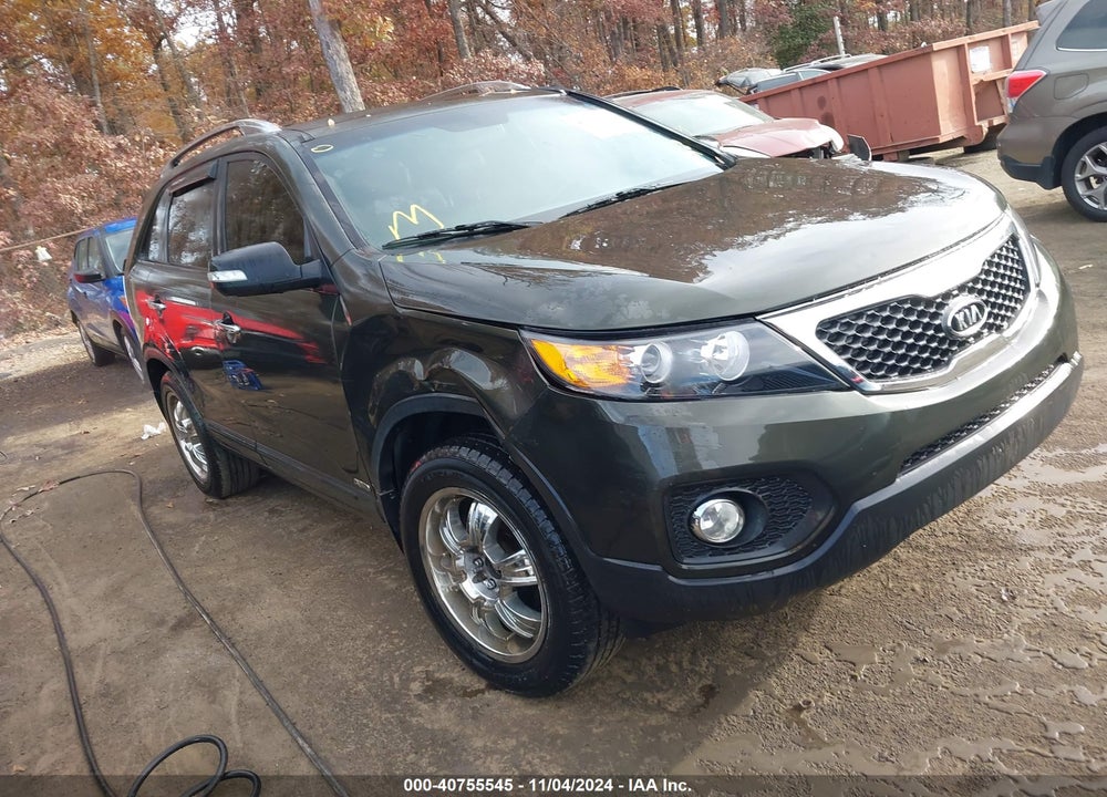 2011 KIA SORENTO EX V6 VIN: 5XYKUDA25BG114867