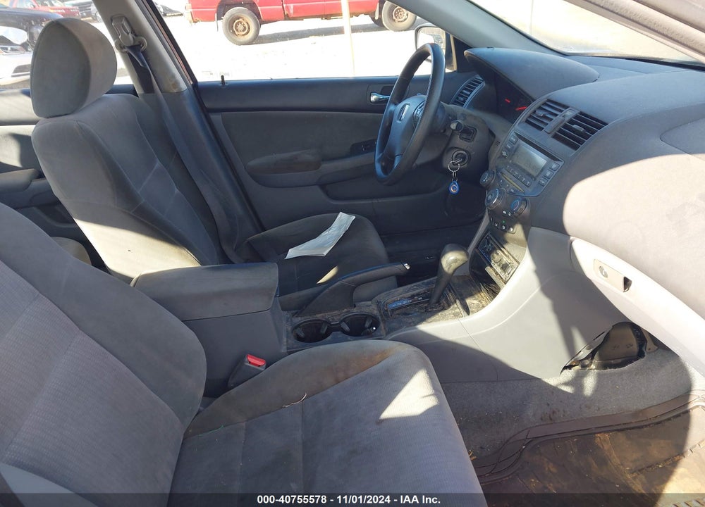 2004 HONDA ACCORD SDN LX VIN: 1HGCM563X4A053046