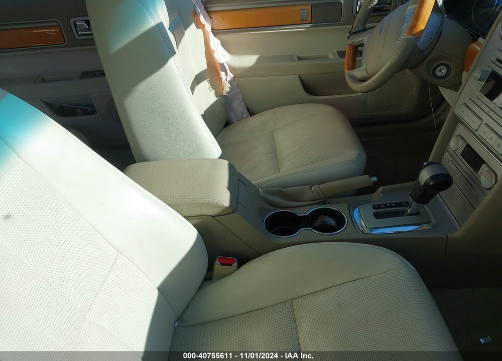 2008 LINCOLN MKZ VIN: 3LNHM28T08R606116