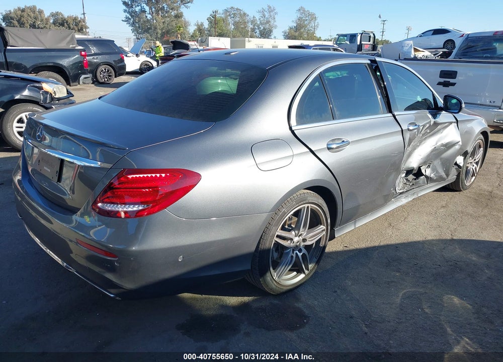2019 MERCEDES-BENZ E 300 VIN: WDDZF4JB4KA581261