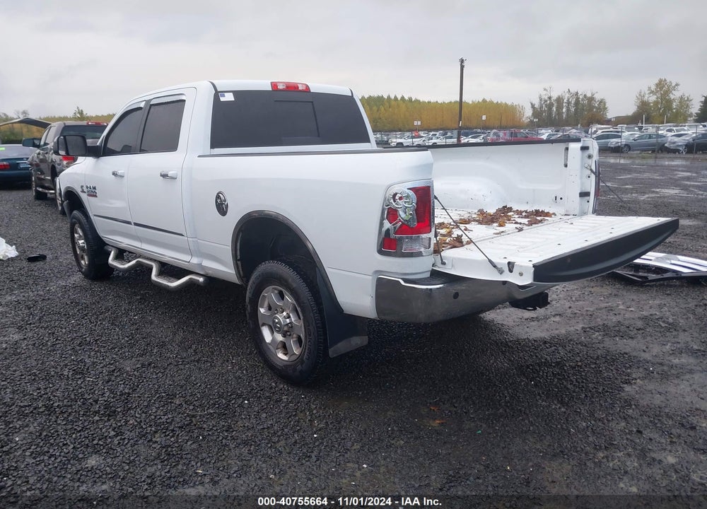 2016 RAM 2500 VIN: 3C6UR5DL0GG161132