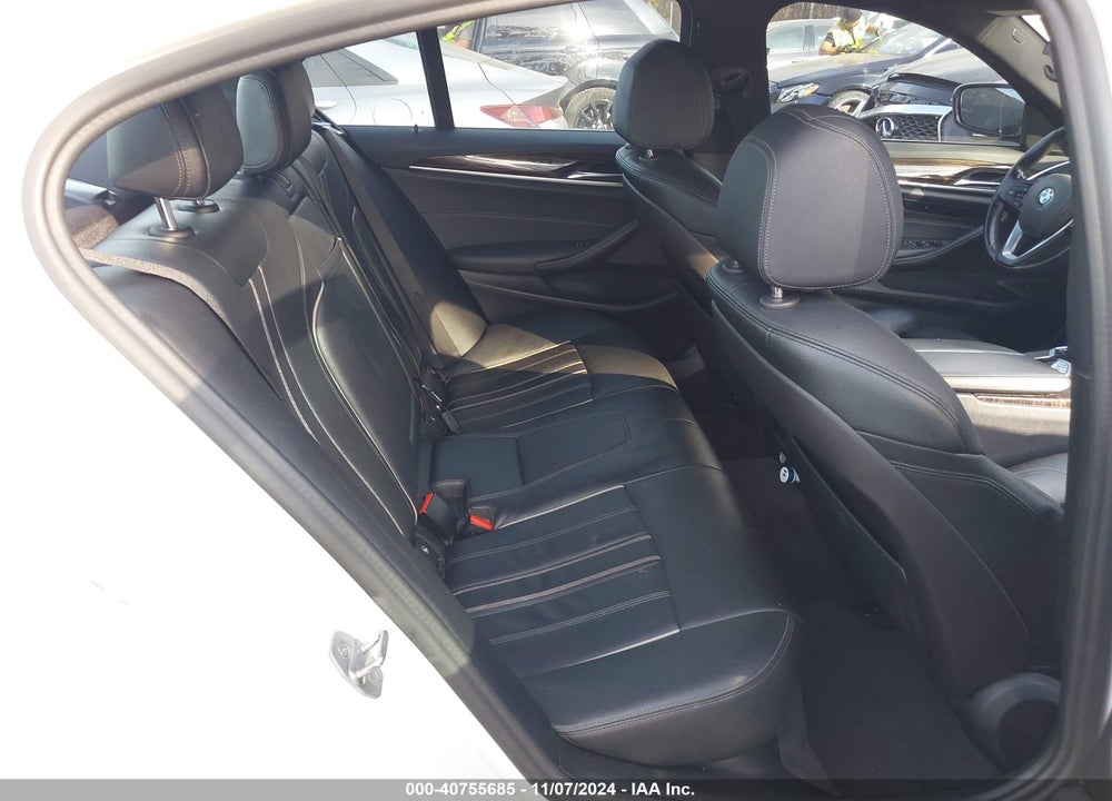 2019 BMW 530I XDRIVE VIN: WBAJA7C52KWW17432