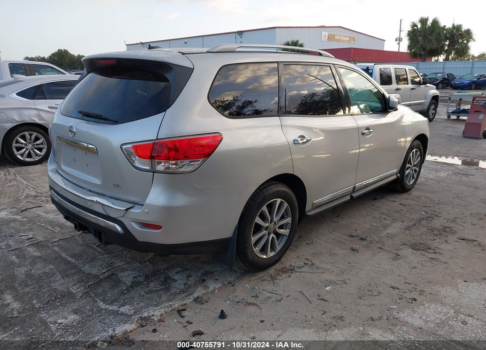 2014 NISSAN PATHFINDER SL VIN: 5N1AR2MNXEC731922
