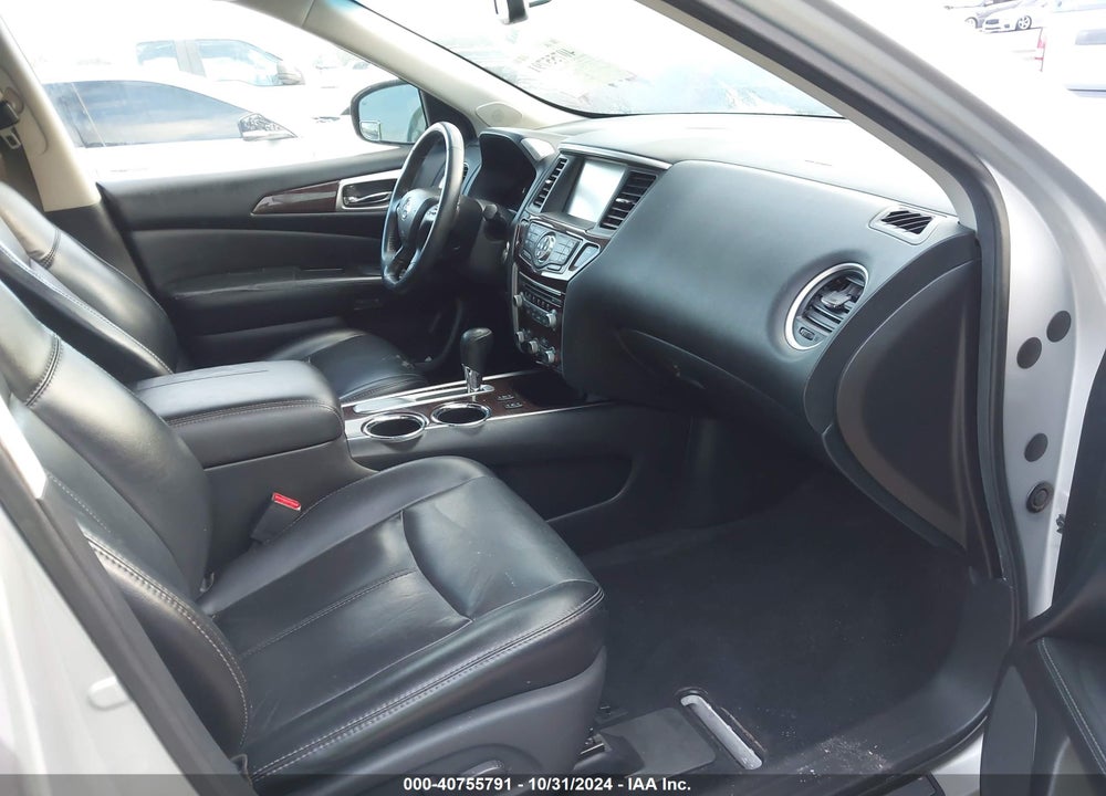 2014 NISSAN PATHFINDER SL VIN: 5N1AR2MNXEC731922