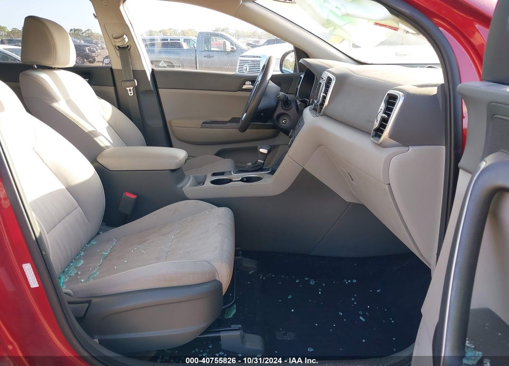 2019 KIA SPORTAGE LX VIN: KNDPM3AC2K7598986