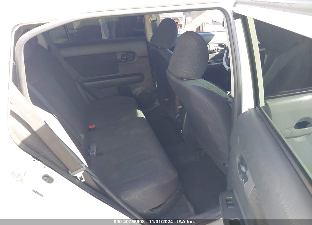 2010 SCION XB VIN: JTLZE4FE5A1104471
