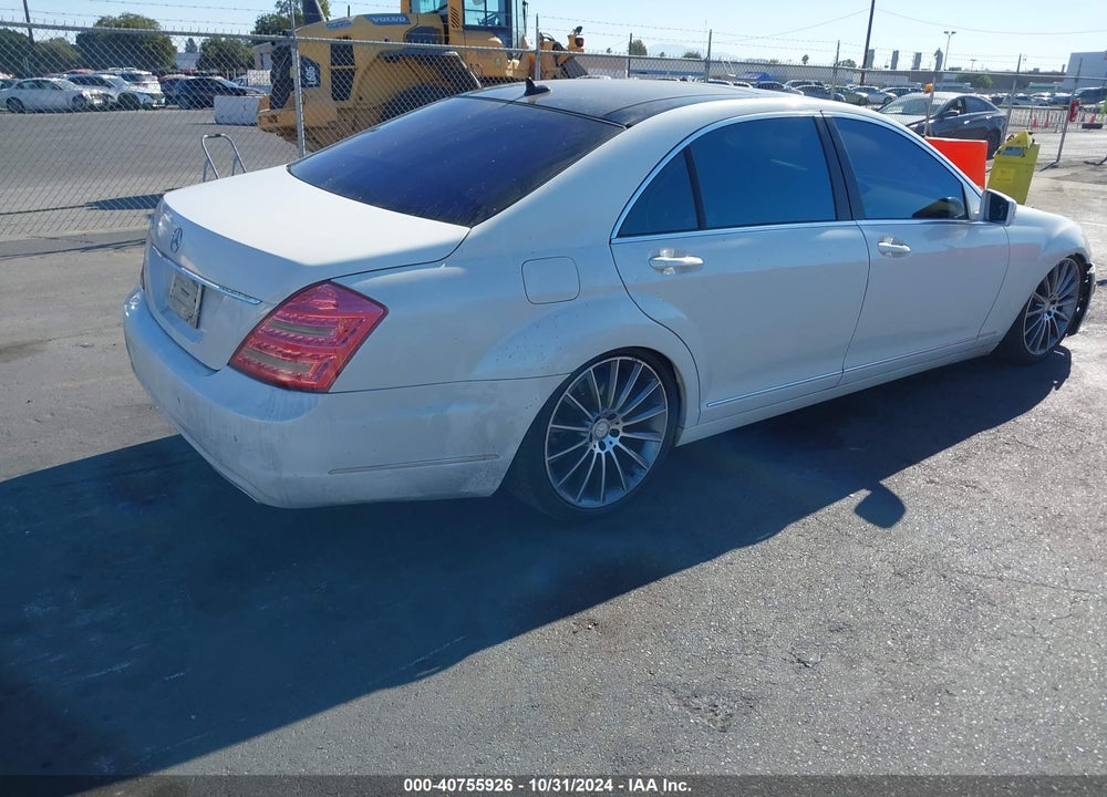 2012 MERCEDES-BENZ S 550 VIN: WDDNG7DB0CA465159