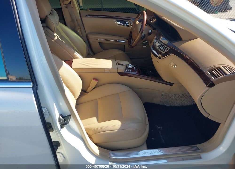 2012 MERCEDES-BENZ S 550 VIN: WDDNG7DB0CA465159