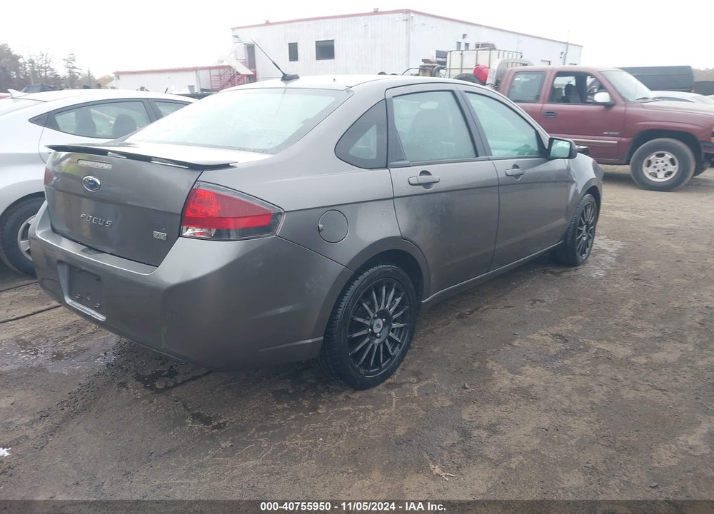 2010 FORD FOCUS SES VIN: 1FAHP3GNXAW230604
