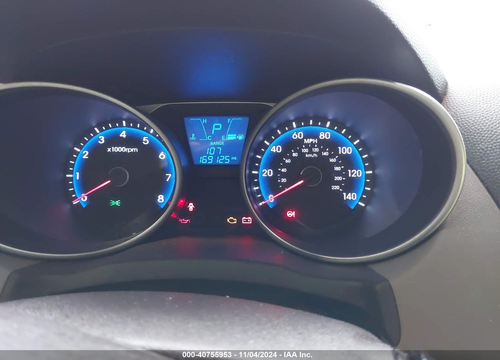 2015 HYUNDAI TUCSON SE VIN: KM8JU3AG3FU096550
