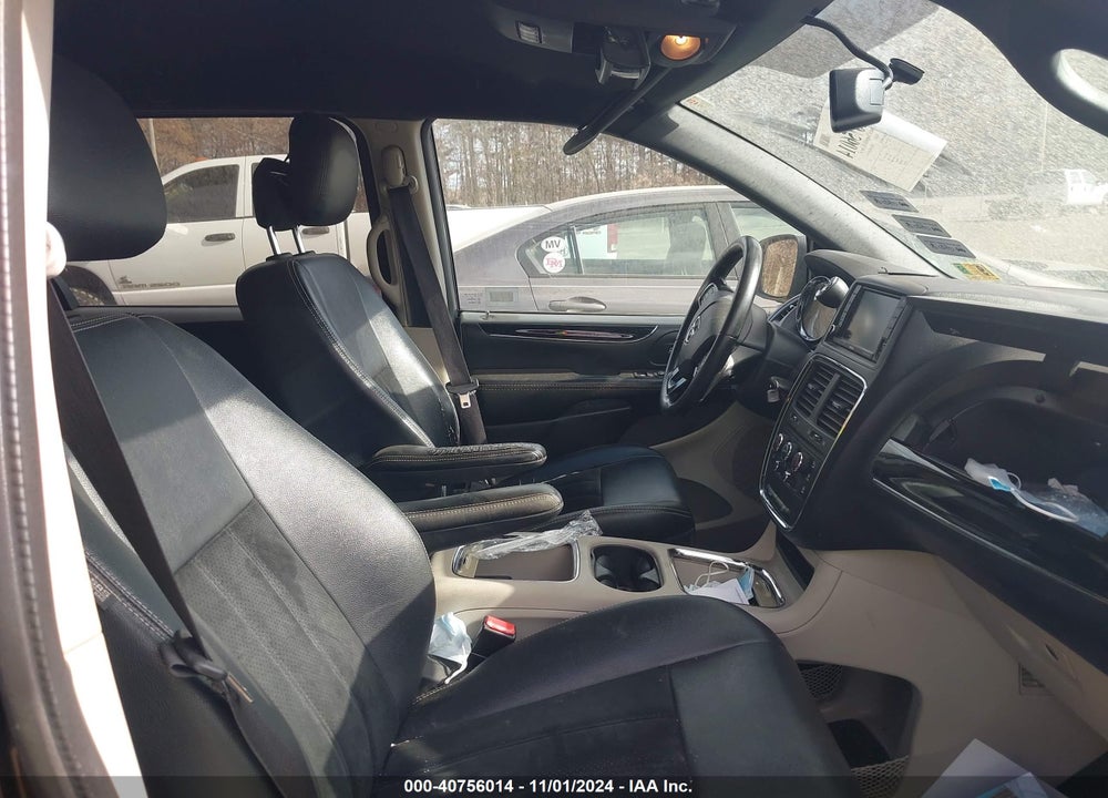2017 DODGE GRAND CARAVAN SXT VIN: 2C4RDGCG0HR807505