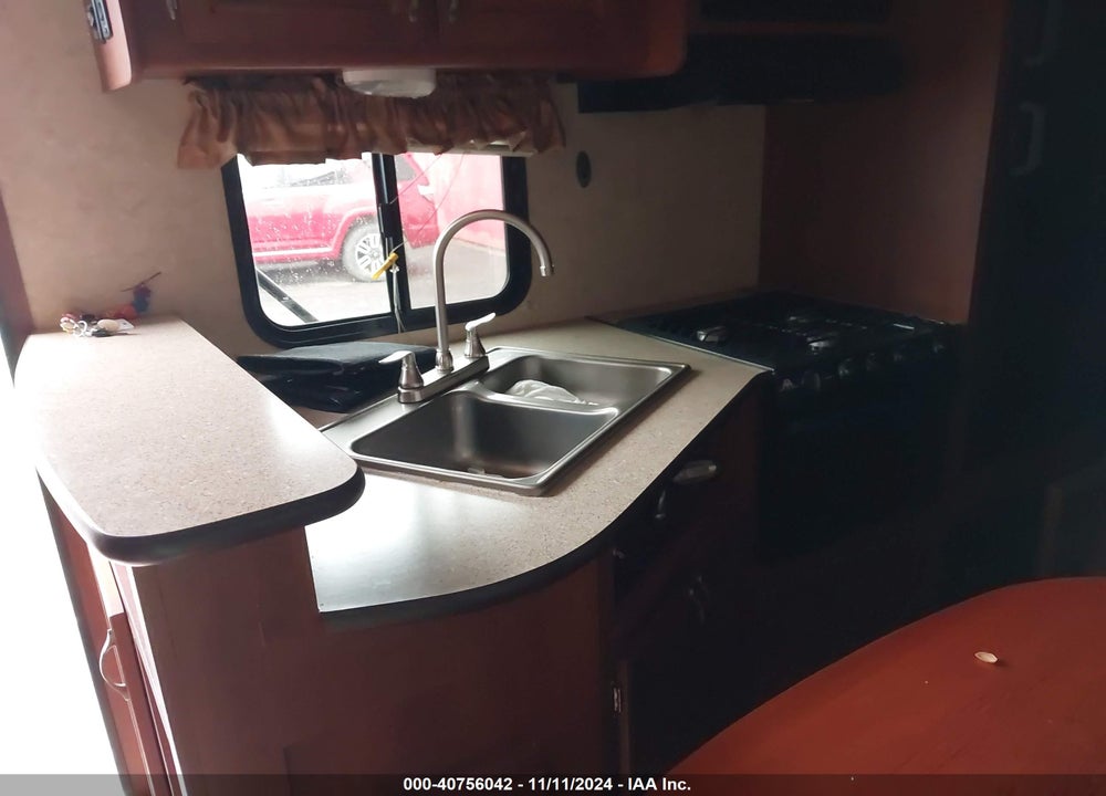 2014 R-VISION TRAIL-LITE TREK SERI VIN: 51V1P1E28EH851616