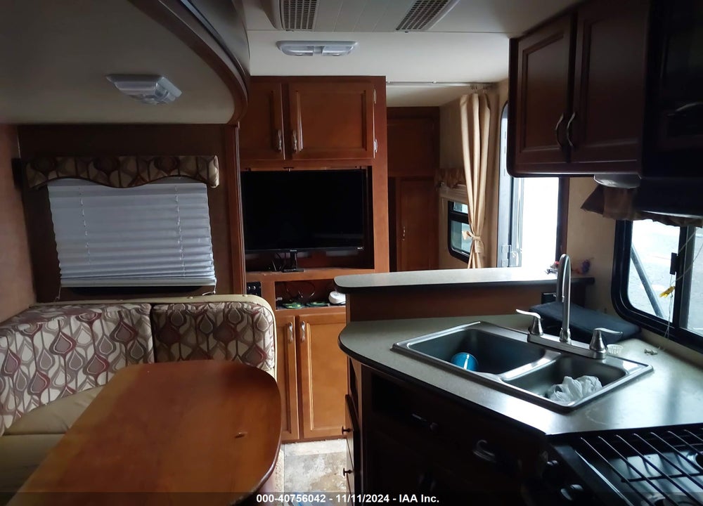 2014 R-VISION TRAIL-LITE TREK SERI VIN: 51V1P1E28EH851616