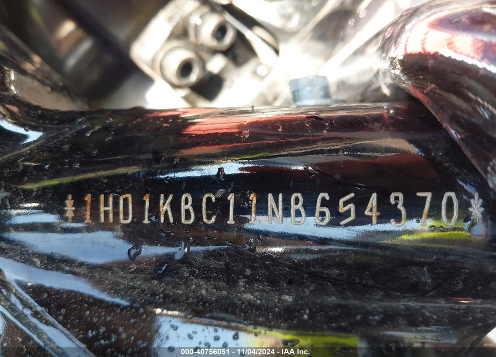 2022 HARLEY-DAVIDSON FLHX VIN: 1HD1KBC11NB654370