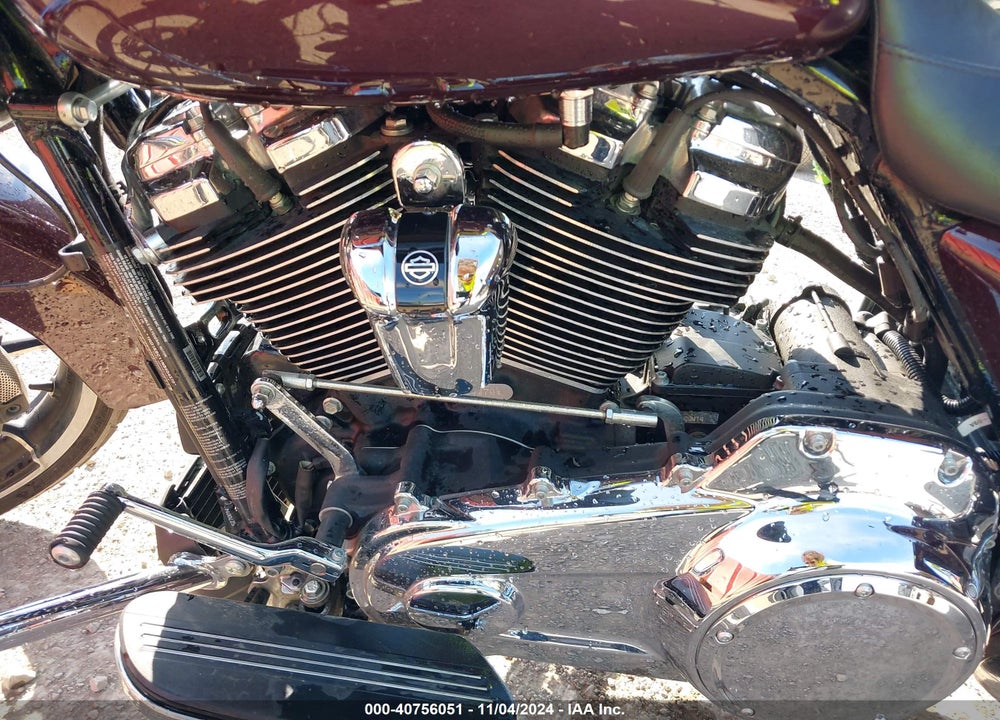 2022 HARLEY-DAVIDSON FLHX VIN: 1HD1KBC11NB654370