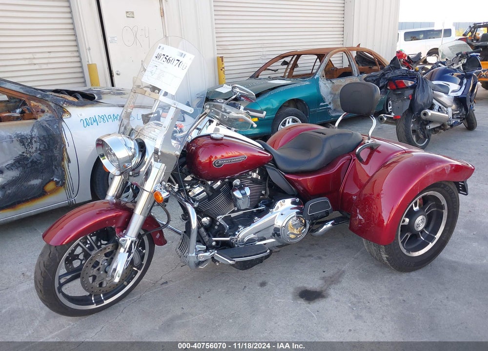 2017 HARLEY-DAVIDSON FLRT FREE WHEELER VIN: 1HD1MCC30HB858325