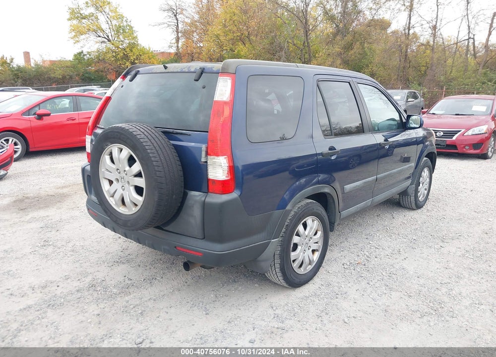 2005 HONDA CR-V EX VIN: SHSRD78825U321070