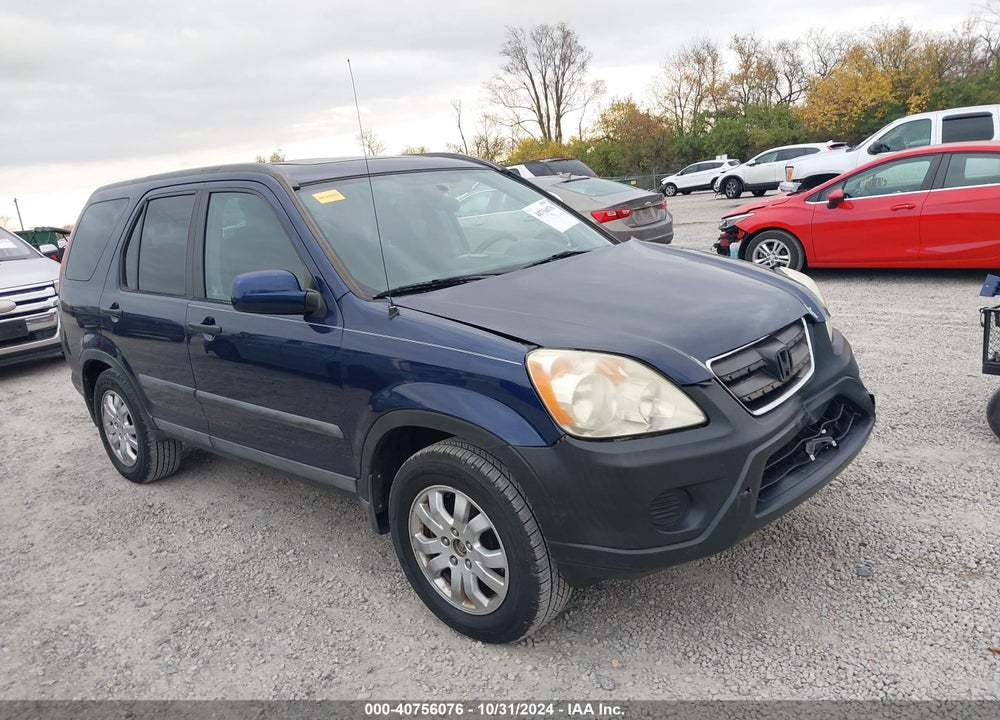 2005 HONDA CR-V EX VIN: SHSRD78825U321070