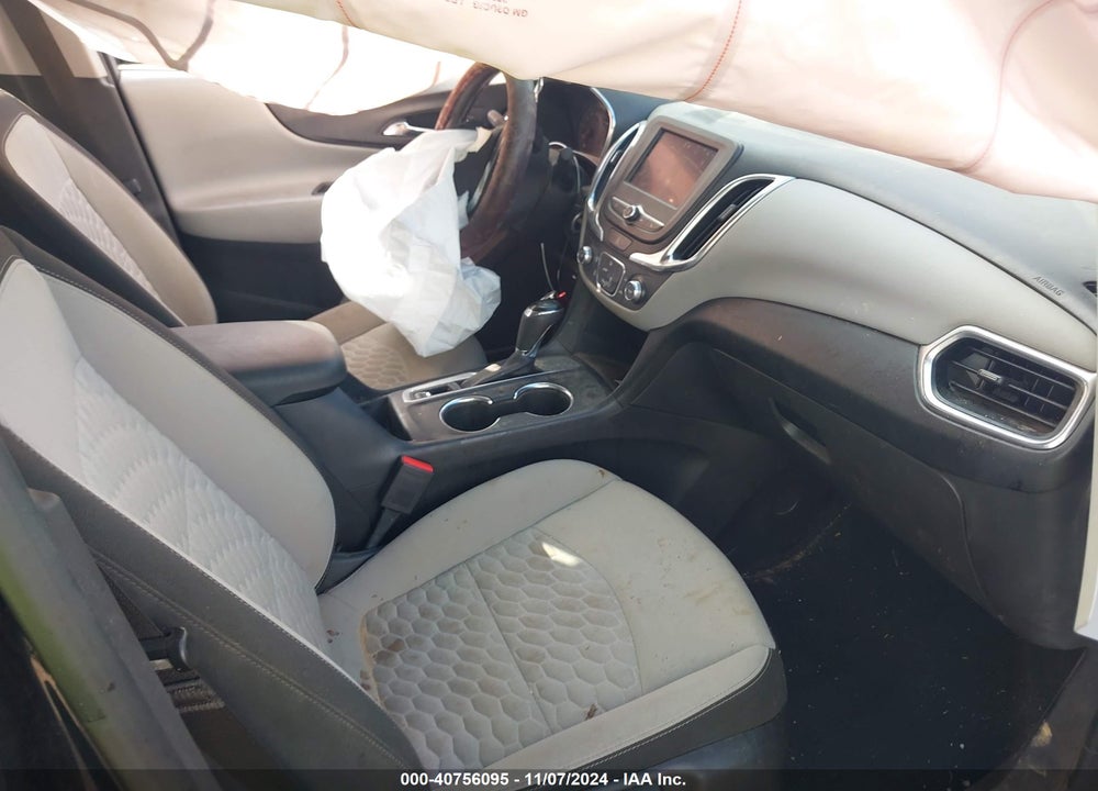 2021 CHEVROLET EQUINOX FWD LS VIN: 3GNAXHEV5MS108669