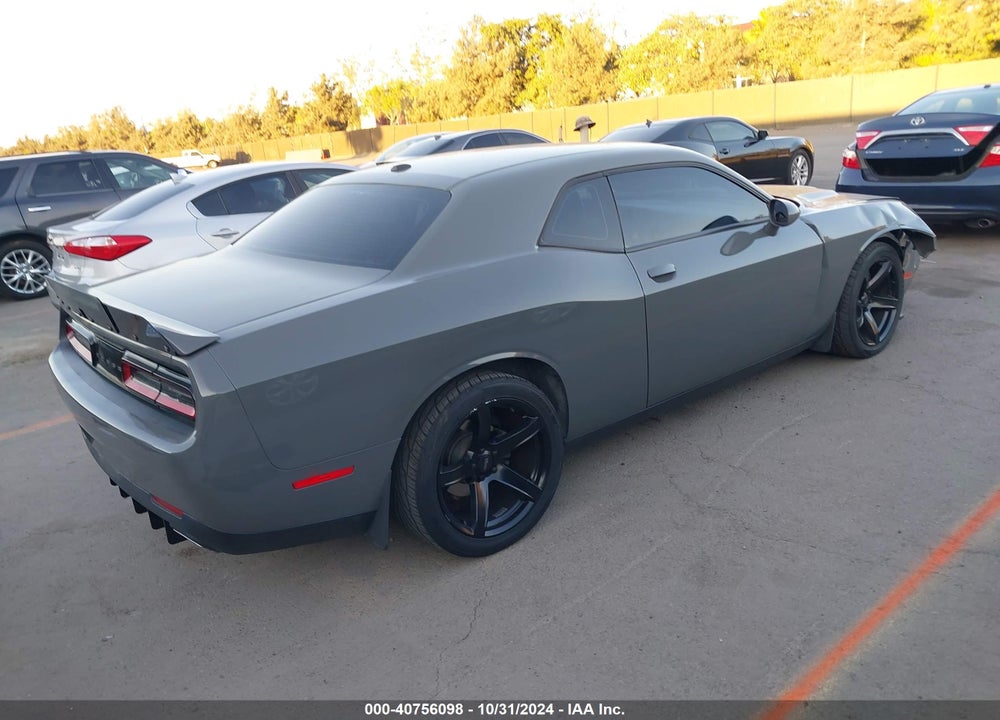 2018 DODGE CHALLENGER SXT VIN: 2C3CDZAGXJH328304