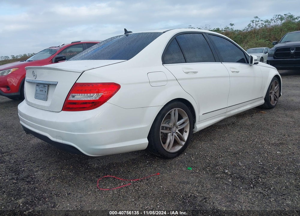 2014 MERCEDES-BENZ C-CLASS C 250 SPORT/LUXURY VIN: WDDGF4HB3EG204967