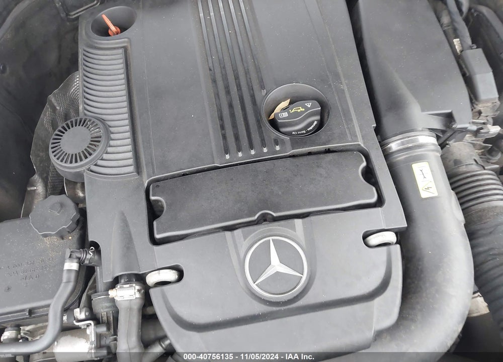 2014 MERCEDES-BENZ C-CLASS C 250 SPORT/LUXURY VIN: WDDGF4HB3EG204967