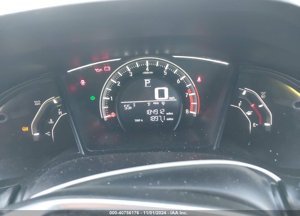 2018 HONDA CIVIC LX VIN: 2HGFC2F51JH558910