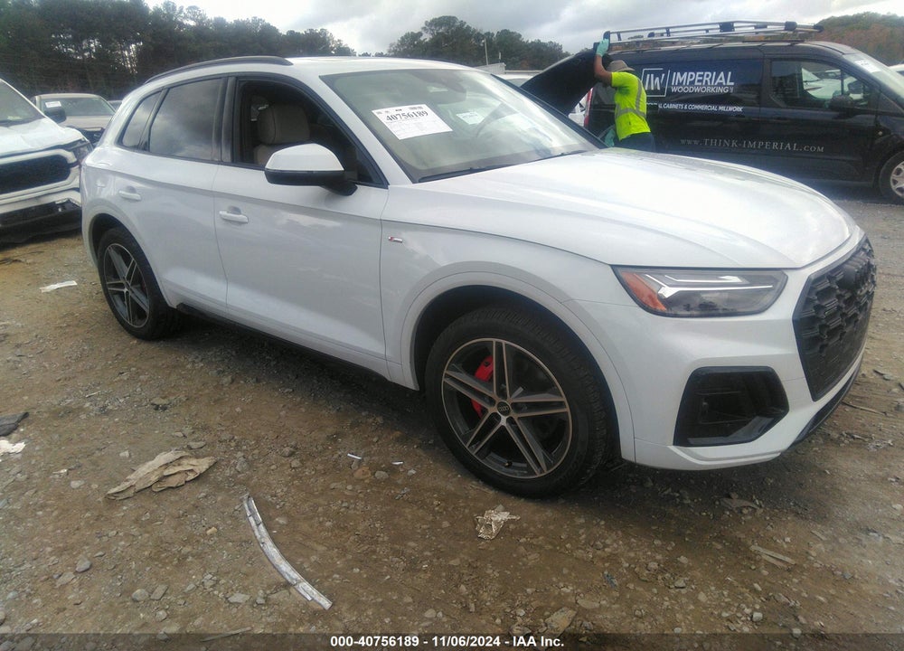 2024 AUDI Q5 PREMIUM PLUS 55 TFSI E S LINE QUATTRO S TRONIC VIN: WA1E2AFY7R2015710