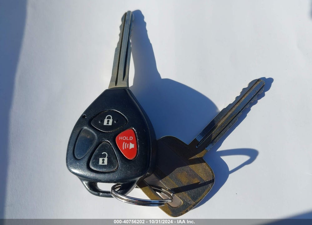 2008 TOYOTA RAV4 VIN: JTMBD33V285192736